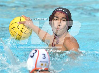Thumbnail 3 in Claremont vs. Roosevelt (Bull Run Tournament) photogallery.