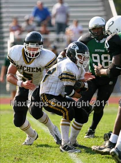 Thumbnail 3 in Sachem North @ Brentwood photogallery.