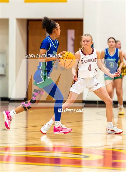 Thumbnail 3 in Rocky Mountain vs. Doherty (CHSAA 6A Round 1) photogallery.