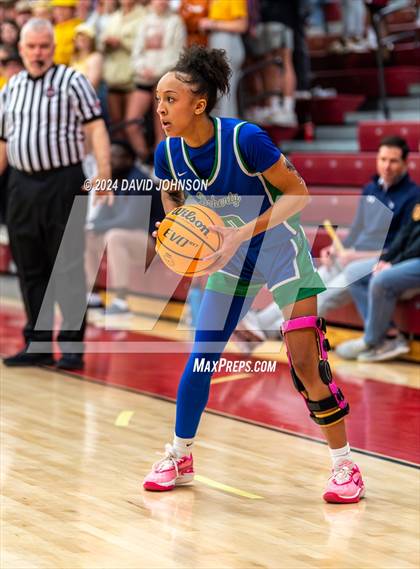 Thumbnail 3 in Rocky Mountain vs. Doherty (CHSAA 6A Round 1) photogallery.