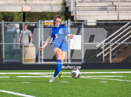 Thumbnail 3 in Hopewell @ York (VHSL Class 3 Region A Semifinal) photogallery.