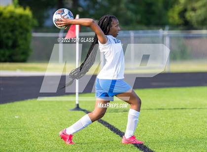 Thumbnail 3 in Hopewell @ York (VHSL Class 3 Region A Semifinal) photogallery.