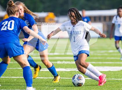 Thumbnail 3 in Hopewell @ York (VHSL Class 3 Region A Semifinal) photogallery.