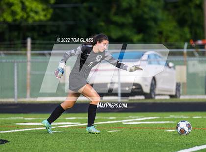 Thumbnail 3 in Hopewell @ York (VHSL Class 3 Region A Semifinal) photogallery.