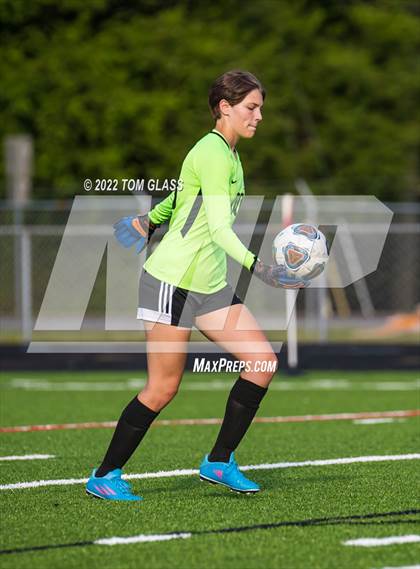 Thumbnail 2 in Hopewell @ York (VHSL Class 3 Region A Semifinal) photogallery.