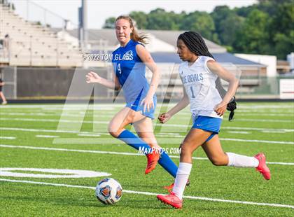 Thumbnail 1 in Hopewell @ York (VHSL Class 3 Region A Semifinal) photogallery.