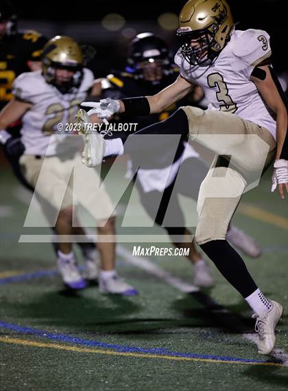 Thumbnail 1 in Dansville/Wayland-Cohocton @ Honeoye Falls-Lima photogallery.