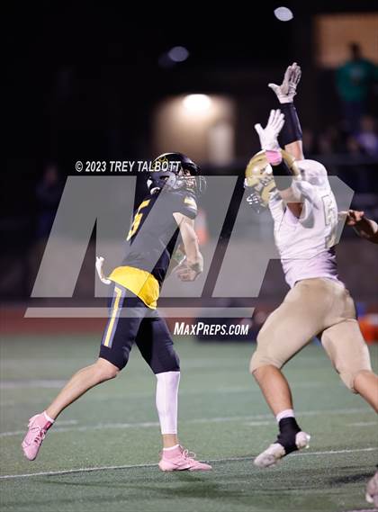 Thumbnail 1 in Dansville/Wayland-Cohocton @ Honeoye Falls-Lima photogallery.