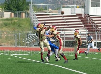 Thumbnail 1 in Questa @ Santa Fe Indian photogallery.