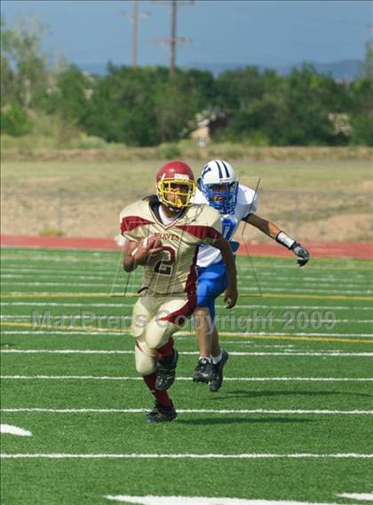 Thumbnail 1 in Questa @ Santa Fe Indian photogallery.