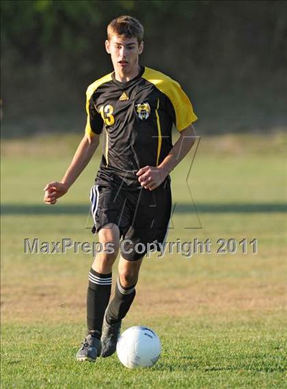 Thumbnail 3 in Souhegan @ Hollis-Brookline photogallery.