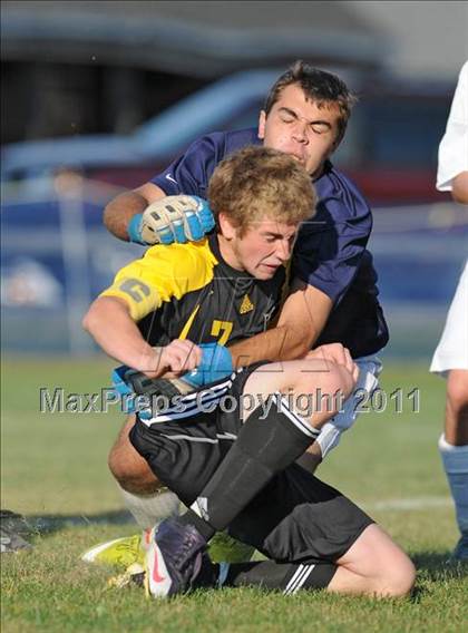 Thumbnail 2 in Souhegan @ Hollis-Brookline photogallery.