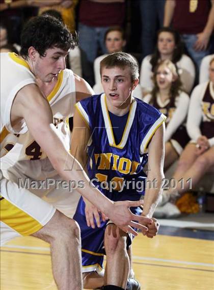 Thumbnail 3 in Elk County Catholic vs.Union (District IX Class A Final) photogallery.