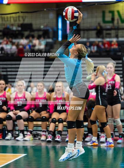 Thumbnail 3 in Desert Hills vs. Sky View (UHSAA 4A 3rd Place) photogallery.