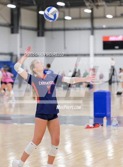 Thumbnail 1 in Santa Margarita vs St. Henry (Nike Tournament of Champions – Southwest) photogallery.