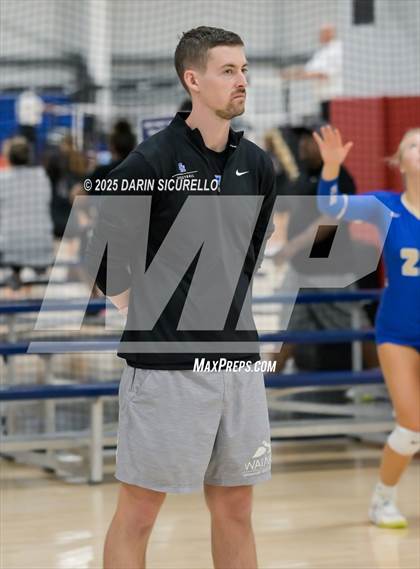 Thumbnail 1 in Santa Margarita vs St. Henry (Nike Tournament of Champions – Southwest) photogallery.