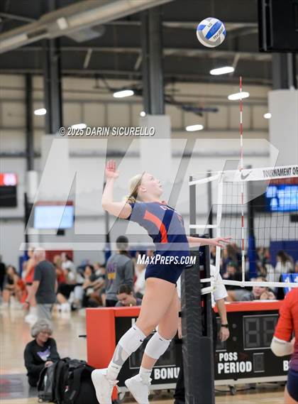 Thumbnail 3 in Santa Margarita vs St. Henry (Nike Tournament of Champions – Southwest) photogallery.