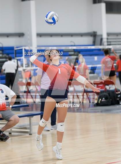 Thumbnail 3 in Santa Margarita vs St. Henry (Nike Tournament of Champions – Southwest) photogallery.