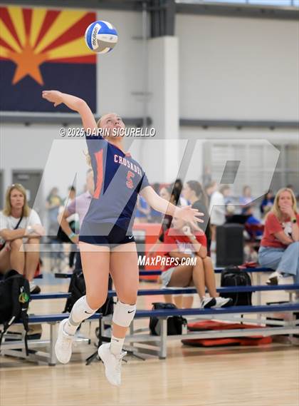 Thumbnail 3 in Santa Margarita vs St. Henry (Nike Tournament of Champions – Southwest) photogallery.