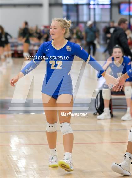 Thumbnail 3 in Santa Margarita vs St. Henry (Nike Tournament of Champions – Southwest) photogallery.