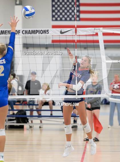 Thumbnail 3 in Santa Margarita vs St. Henry (Nike Tournament of Champions – Southwest) photogallery.
