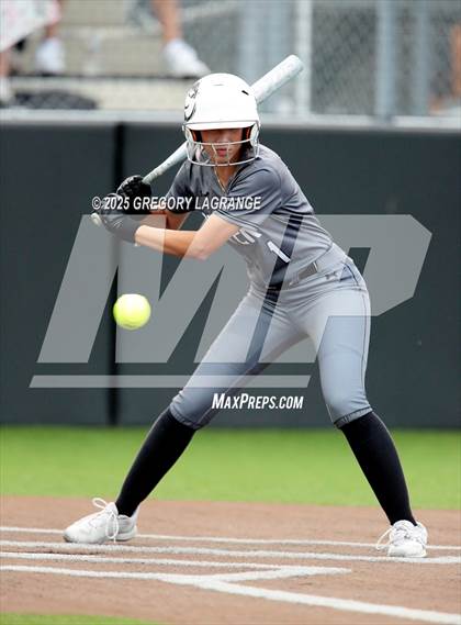 Thumbnail 1 in Marcus vs Guyer (UIL 6A Softball Regional Finals Division II) Game 2 photogallery.