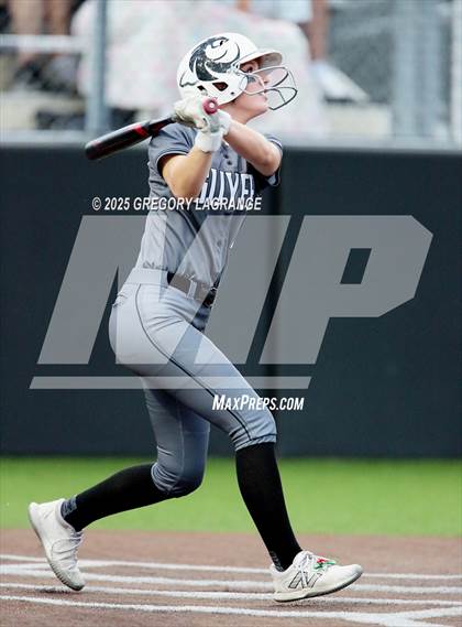 Thumbnail 1 in Marcus vs Guyer (UIL 6A Softball Regional Finals Division II) Game 2 photogallery.