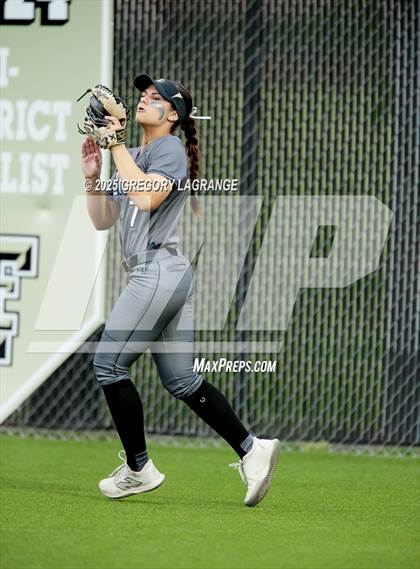 Thumbnail 3 in Marcus vs Guyer (UIL 6A Softball Regional Finals Division II) Game 2 photogallery.
