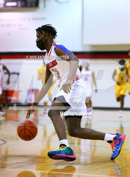 Thumbnail 3 in Berean Baptist Academy vs. Northwood Temple Academy (The BIG H.I.T. Holiday Invitational) photogallery.