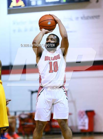 Thumbnail 2 in Berean Baptist Academy vs. Northwood Temple Academy (The BIG H.I.T. Holiday Invitational) photogallery.