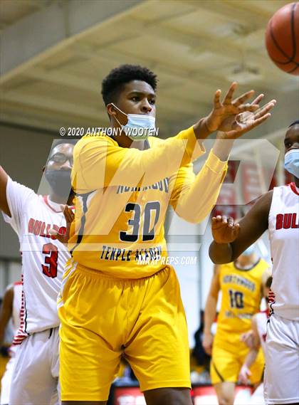 Thumbnail 3 in Berean Baptist Academy vs. Northwood Temple Academy (The BIG H.I.T. Holiday Invitational) photogallery.