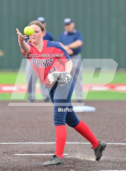 Thumbnail 2 in Cypress Woods vs Cypress Springs photogallery.