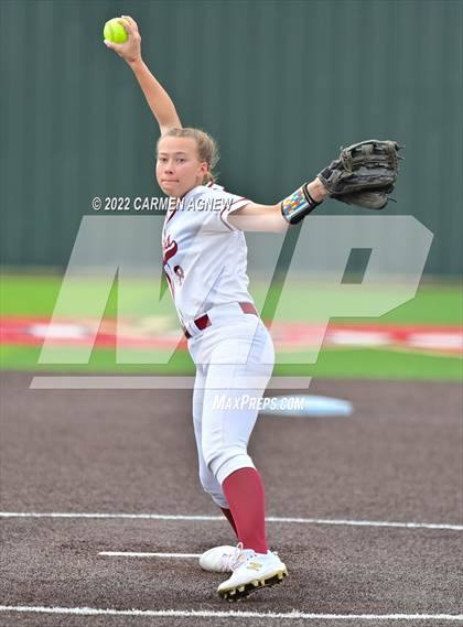 Thumbnail 3 in Cypress Woods vs Cypress Springs photogallery.