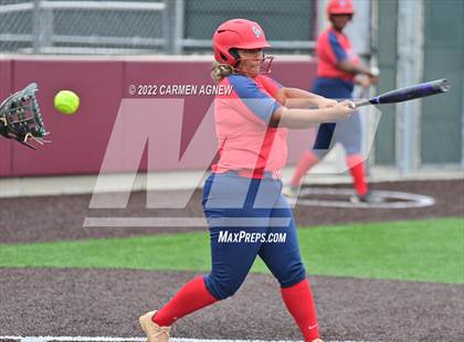Thumbnail 3 in Cypress Woods vs Cypress Springs photogallery.