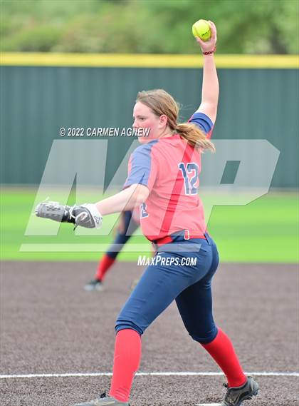 Thumbnail 3 in Cypress Woods vs Cypress Springs photogallery.