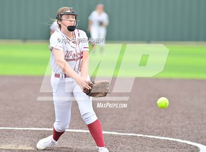 Thumbnail 2 in Cypress Woods vs Cypress Springs photogallery.