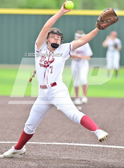 Thumbnail 3 in Cypress Woods vs Cypress Springs photogallery.
