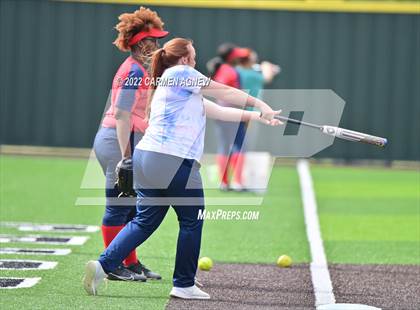 Thumbnail 3 in Cypress Woods vs Cypress Springs photogallery.