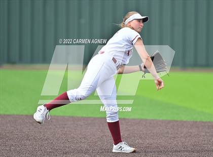 Thumbnail 3 in Cypress Woods vs Cypress Springs photogallery.