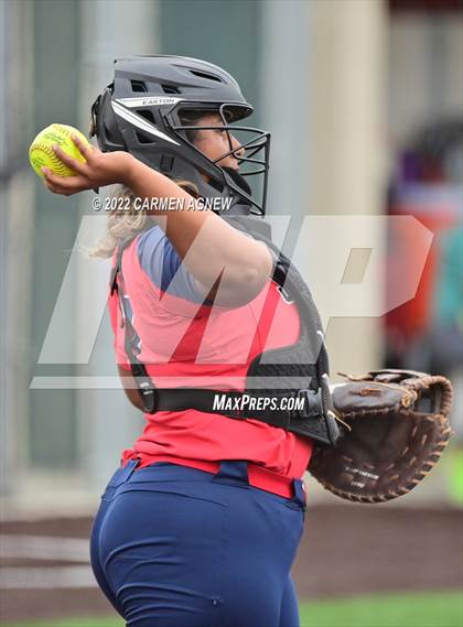 Thumbnail 3 in Cypress Woods vs Cypress Springs photogallery.