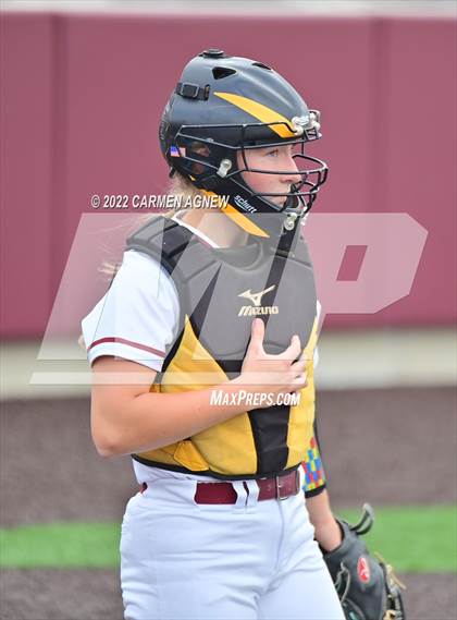 Thumbnail 3 in Cypress Woods vs Cypress Springs photogallery.