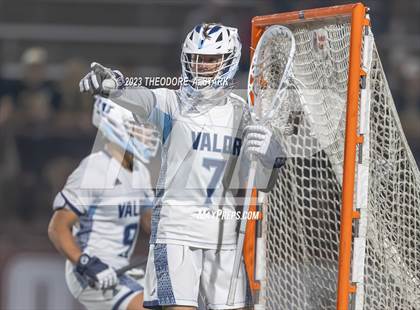 Thumbnail 2 in Mountain Vista vs. Valor Christian (CHSAA 5A State Final) photogallery.