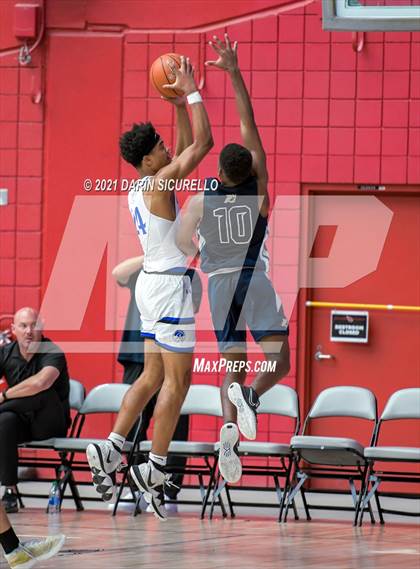 Thumbnail 2 in Apollo vs Paradise Honors (Section 7 Arizona Tournament) photogallery.