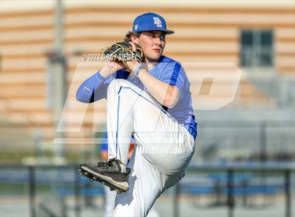 Thumbnail 2 in Westmoore @ Deer Creek photogallery.
