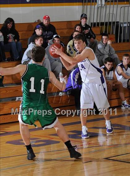 Thumbnail 2 in Boyceville vs Siren (Clayton Holiday Tournament) photogallery.