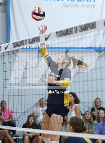 Thumbnail 1 in Steinbrenner vs Spain Park (Nike Tournament of Champions) photogallery.