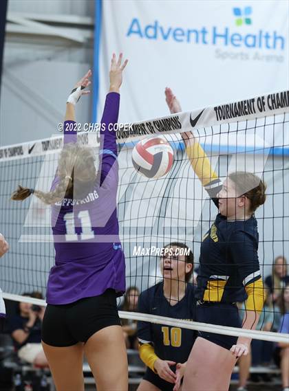 Thumbnail 3 in Steinbrenner vs Spain Park (Nike Tournament of Champions) photogallery.