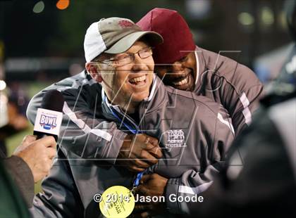 Thumbnail 2 in Ensworth vs. MBA (TSSAA Division II Class AA BlueCross Bowl)  photogallery.