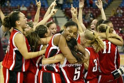 Thumbnail 1 in Troy vs. Archbishop Mitty (State D2 Final)#2 photogallery.