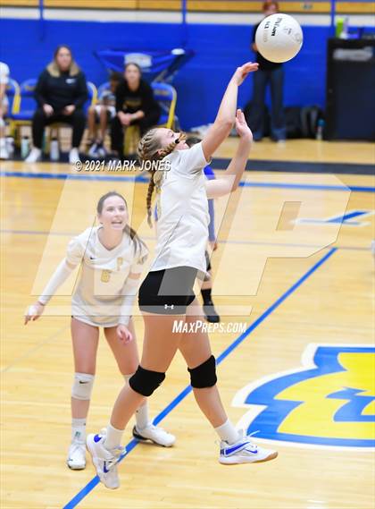 Thumbnail 3 in Thunderbird @ Prescott (JV) photogallery.
